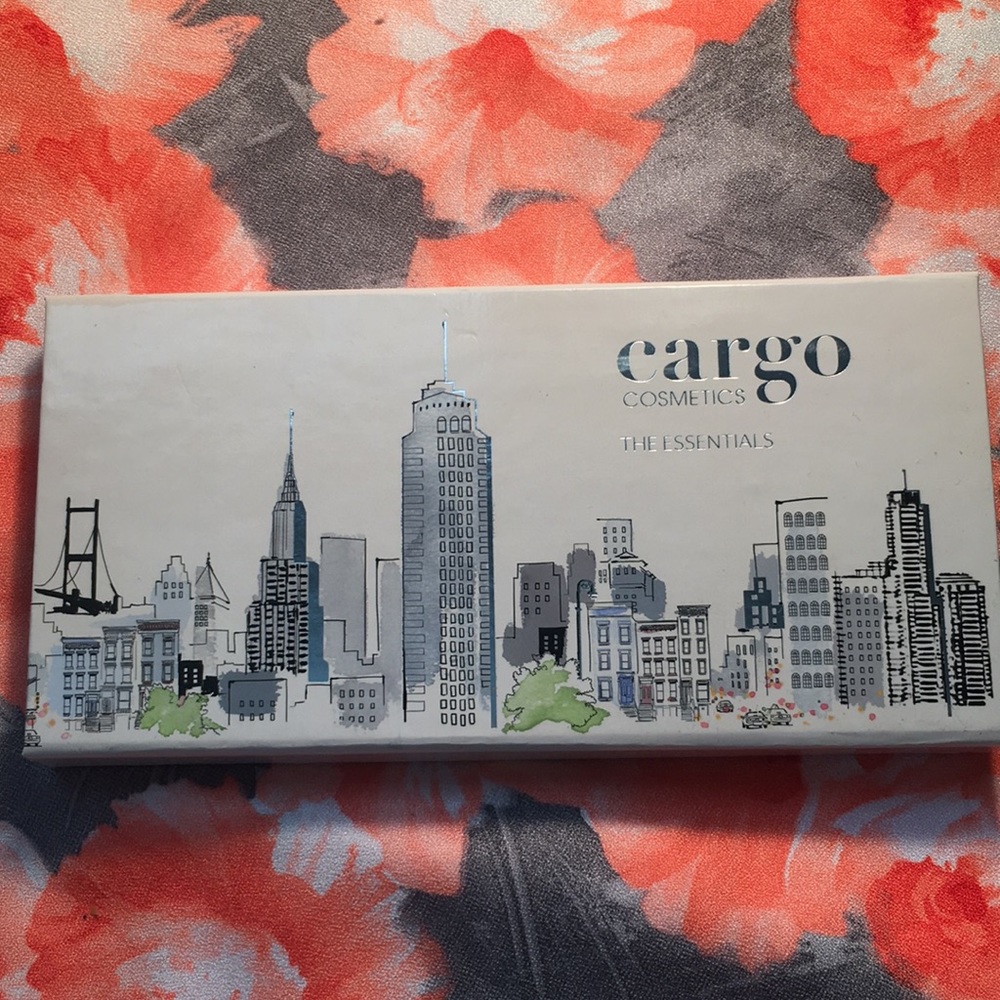 Cargo eyeshadow pallet 🎉 3 for 20 🎉